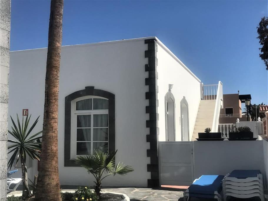 Lovely Villa - Pool Front, Private Roof Terrace, Wifi Fiber Optic Corralejo Extérieur photo